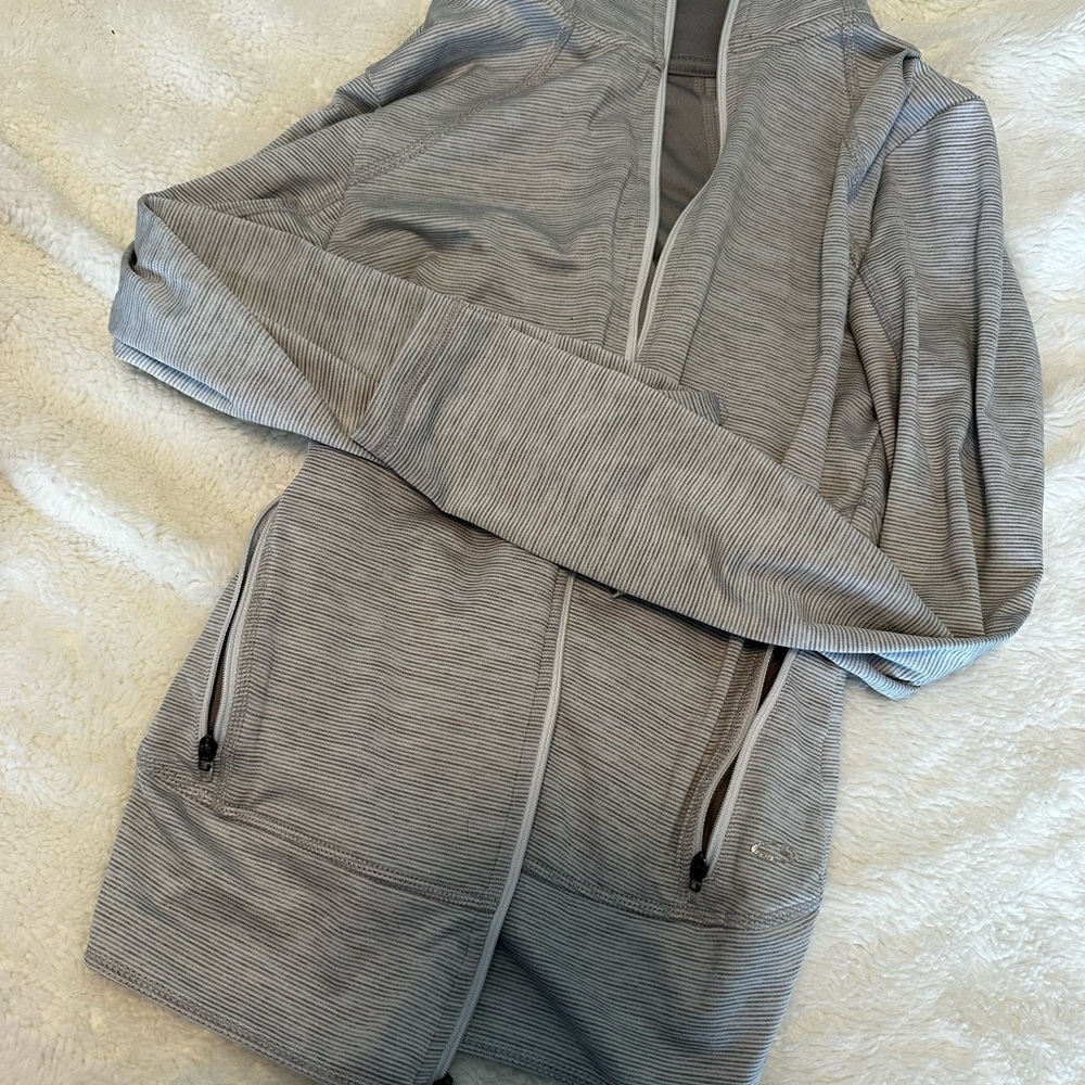Champion running jacket